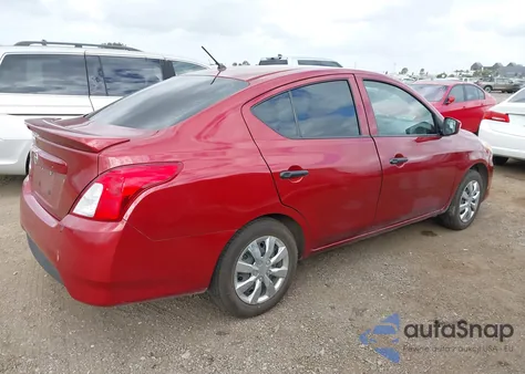 2017 Nissan Versa 1.6 S+ z USA, uszkodzony, nr VIN 3N1CN7AP8HL841861